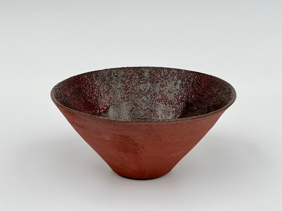 Medium red stoneware vessel